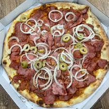 TOSCANA Calabresa, cebola e mussarela